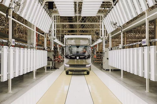 遠(yuǎn)程數(shù)智工廠 技術(shù)驅(qū)動(dòng)下的智慧制造新范式